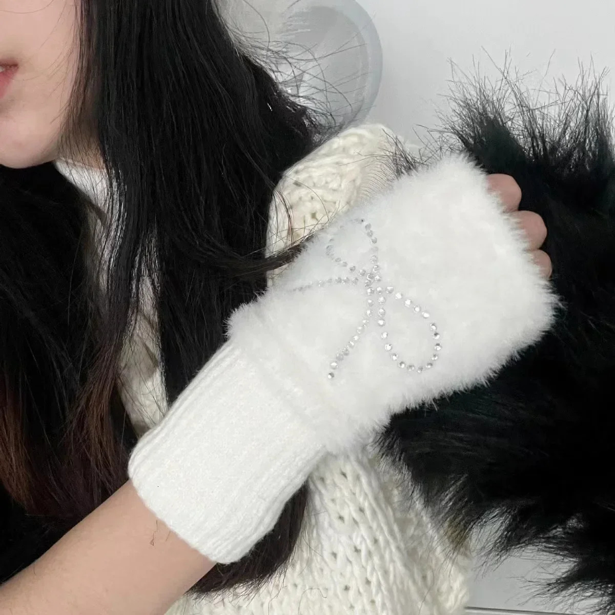 South Korean Bow Knitted Fur Gloves Sweet Y2K Winter Thick Cute Half Finger Lolita JK Accessories 241212