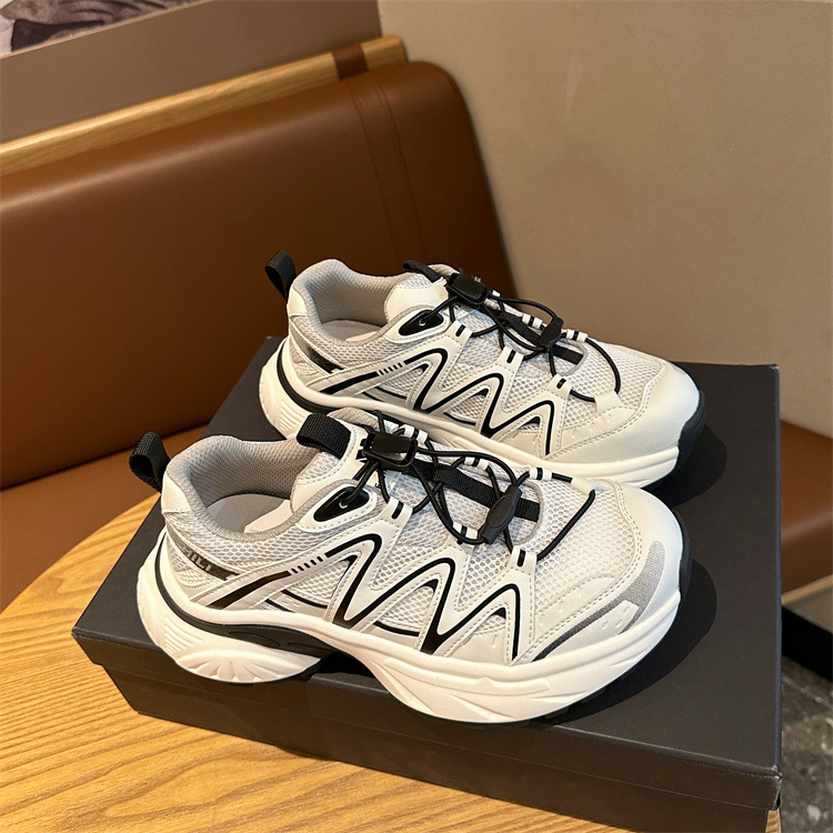 2024 new hot sale thick sole breathable daddy shoes female net surface leisure comfortable outdoor hiking shoes travel sports shoes