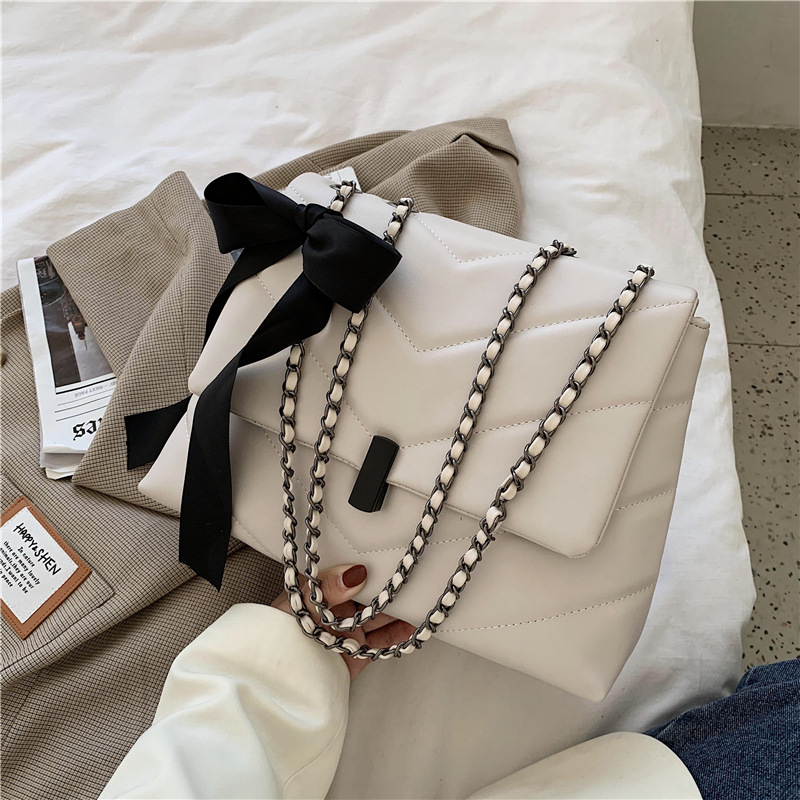 designer Women Shoulder Tote Large-capacity New Fashion Trendy Fashionable Chain Bag Triple Black White Red Free shipping