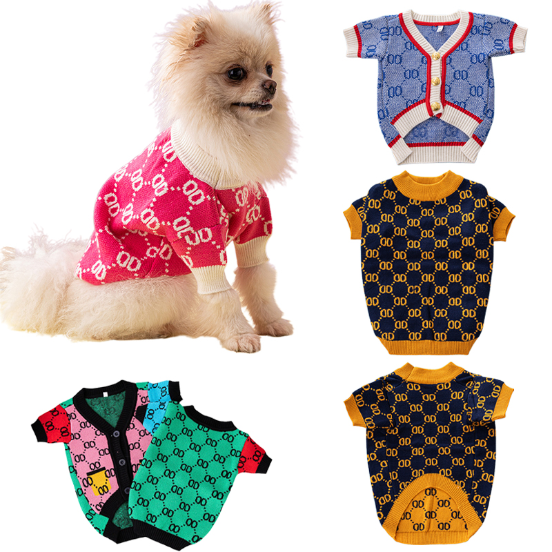 Designer Knitted Brand Apparel Dog Supplies Winter Warm Sweater Cold Weather Pet Coat Puppy Cat Jumper Clothing