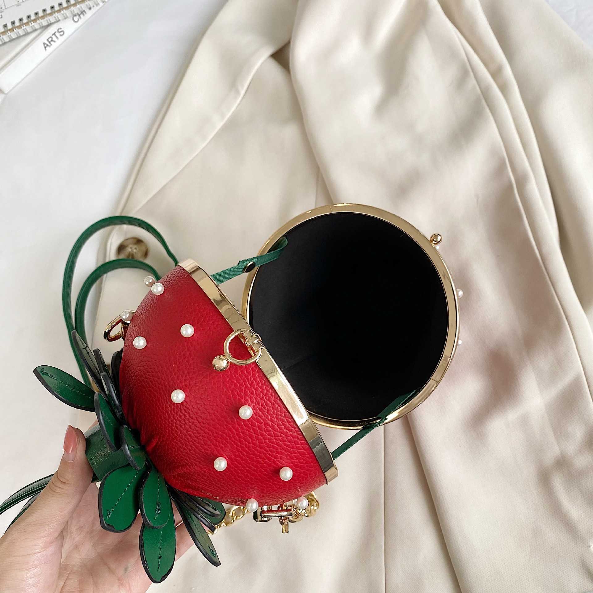 Bags Personalized Rivet Strawberry Small Bag Collection Forest Sweet Girl Single Shoulder Chain Handheld Small Round Bag 241215