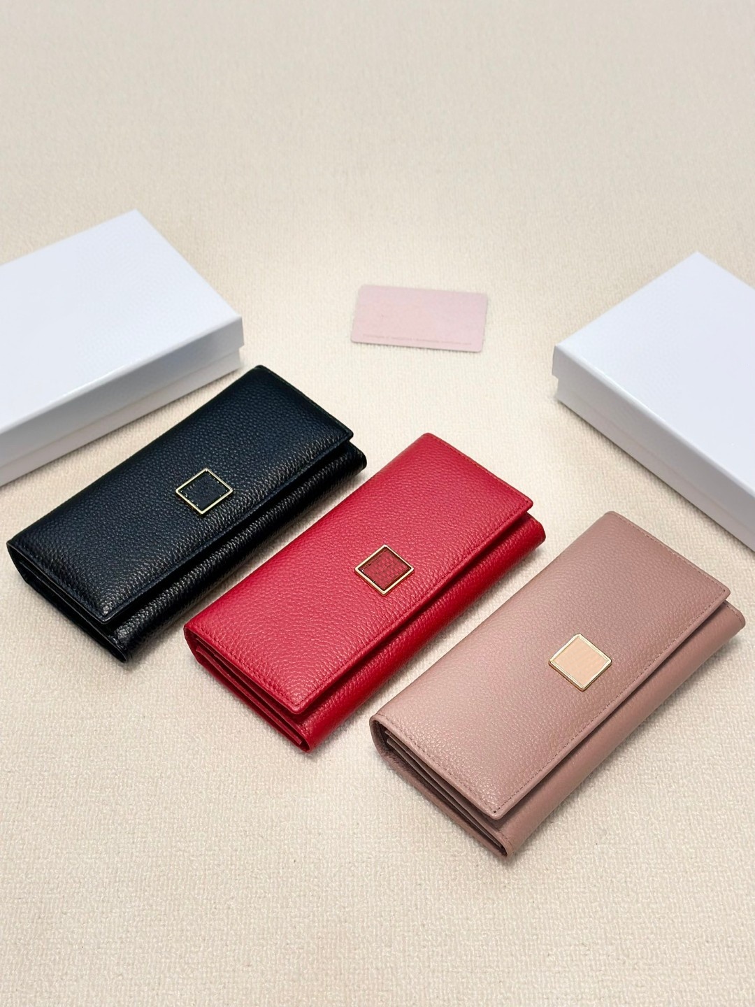 Designer Wallet Lux… - image