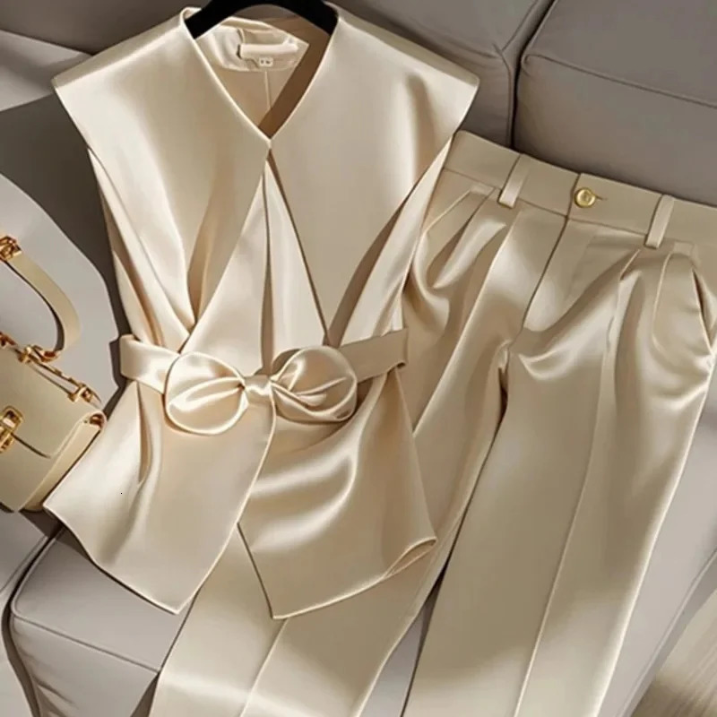 Bowknot Champagne Color Suit Womens Spring Summer Fashion perfume Style Sleeveless Tie Top Pants Professional 241212