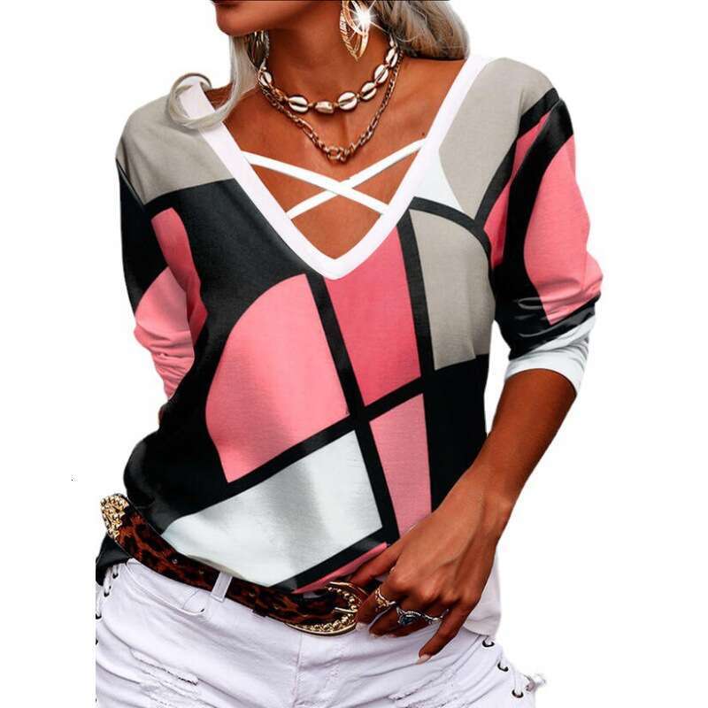 autumn European and American long sleeved loose V-neck cross geometric printed T-shirt women's 2024 new casual versatile fashion clothing