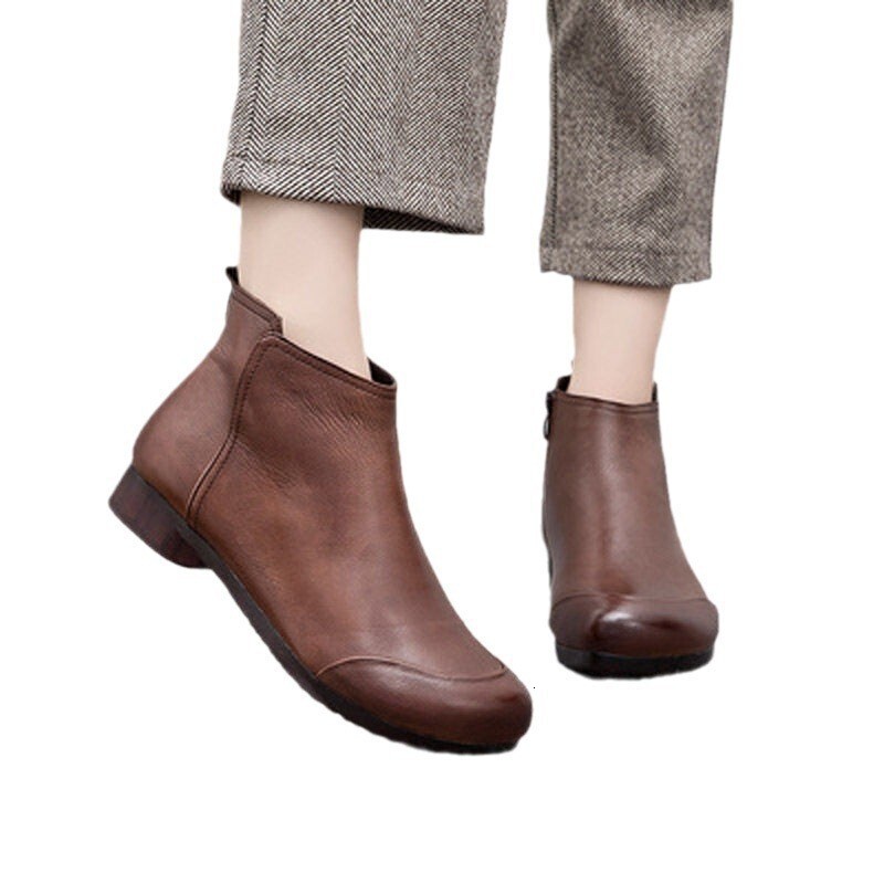 Foreign trade plus size soft leather Martin autumn and winter retro round toe flat bottomed soft bottom side zipper casual single with plush cotton