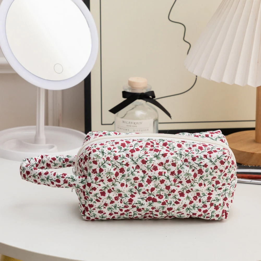 3 Flower Toilet Bags Cotton Quilted Makeup Organizer Storage Bag Large Capacity Makeup Organizer 241212