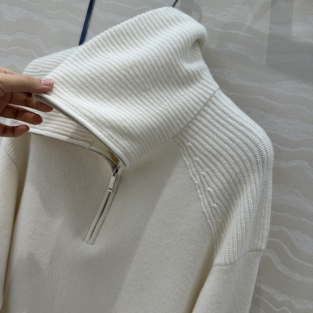GTX3 luxury hidden link 5A masrter quality Versatile Feminine Layering Piece: Lightweight Mixed Fabric Pullover Jacket Suitable for Multiple Outfits