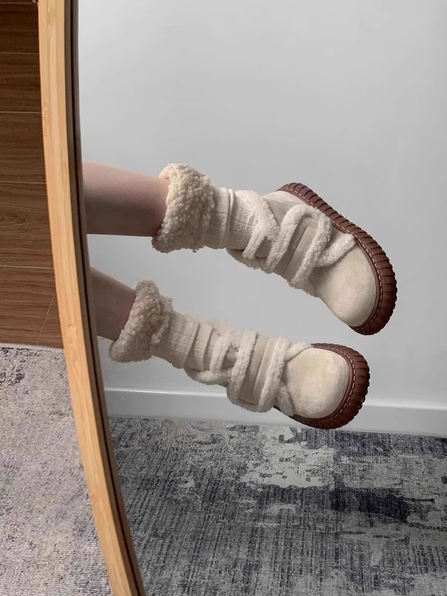 2024 winter new hot soft soled snow boots women plus cashmere warm fashion cotton boots Velcro cotton shoes two colors