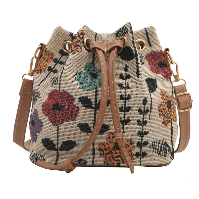 Autumn New Personalized Casual Popular Single Shoulder Ethnic Style Crossbody Drawstring Bucket Bag For Women Retro