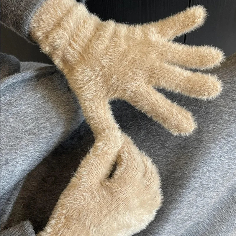 Korean INS long cashmere touch screen exposed finger gloves for winter warmth elastic soft full plush artificial fur knitted 241212