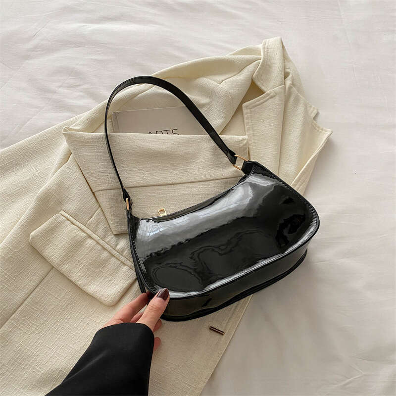 This Year's Popular Fashion Korean Version Single Shoulder For Women's Spring New Versatile Ins Solid Color Gentle Small Square Bag