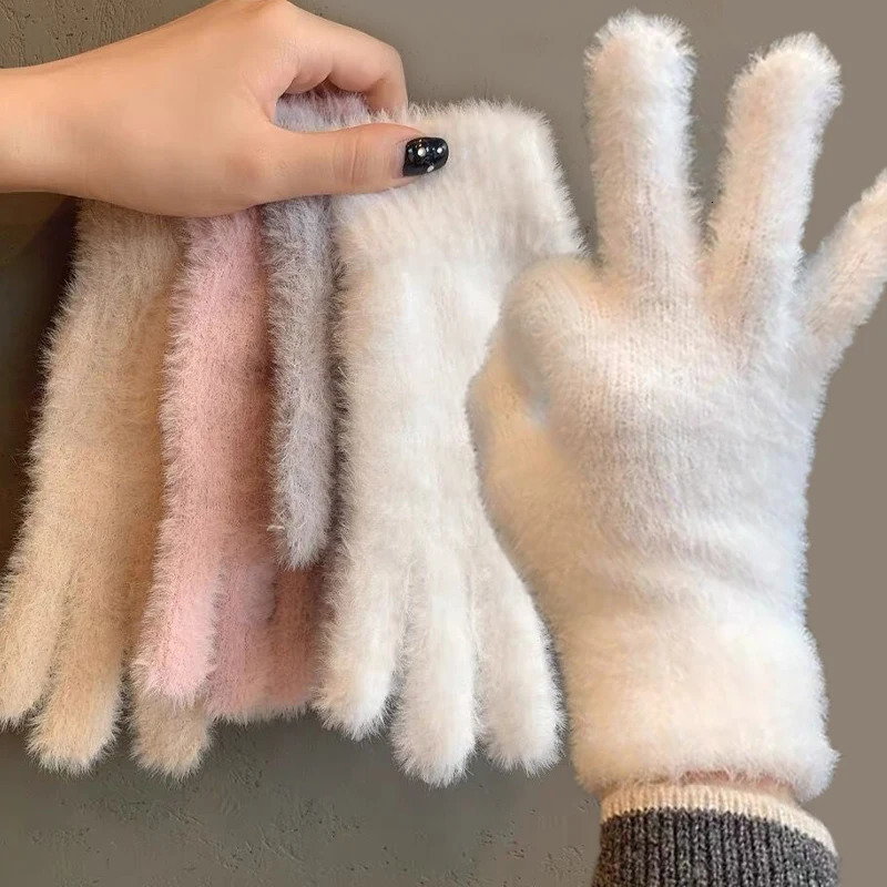 Mink velvet gloves for women winter warm plush five finger outdoor solid color cute fur fluffy wrist 241212