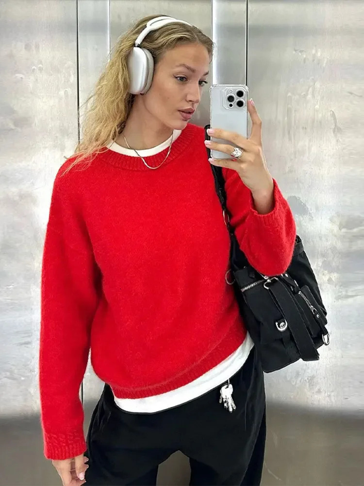 Fashionable red Oneck floral womens sweater elegant long sleeved casual loose knit top 2024 autumn fashion jumper 241211