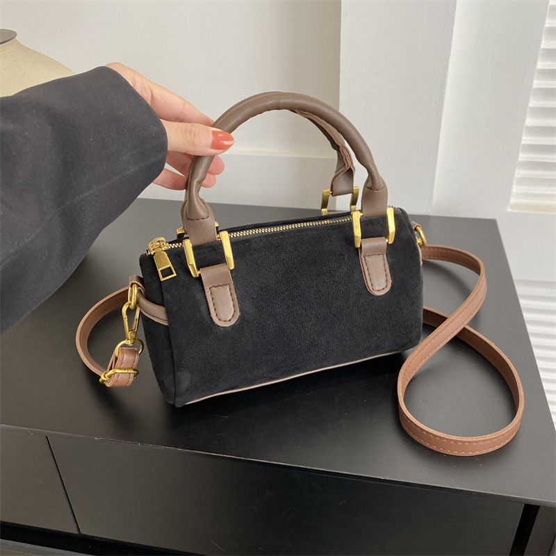 free shipping designer bags for womens Tote bag black kahki brown Matte texture handbag Fashionable and versatile With pendant