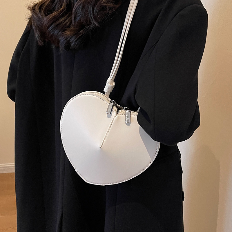 Women Shoulder Handbag High-end Niche Popular Peach Heart Bag Special Design Fashion Triple Black Beige Pink Red Gifts Free shipping cfd3 4b0