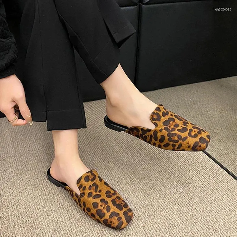 Slippers Leopard Women Mules Shoes Flats Suede Summer 2024 Square Toe Designer Outdoor Sandals atos Mujer Slides