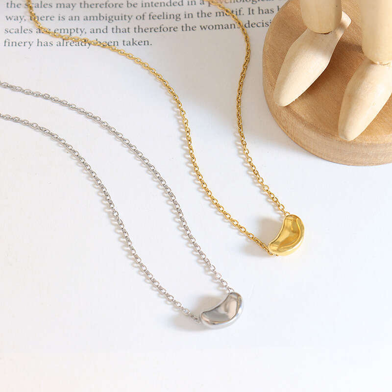 Instagram Wind Lucky Gold Bean Collar Titanium Steel Plated with Three Layers of True Gold, Fading and Non Allergic Necklace P338