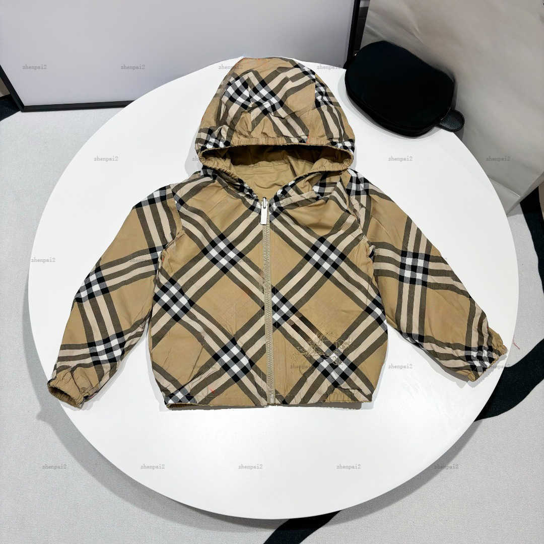 Luxury baby coat Double-sided use boys girls hooded Jacket kids designer clothes autumn Embroidery knight child Outwear