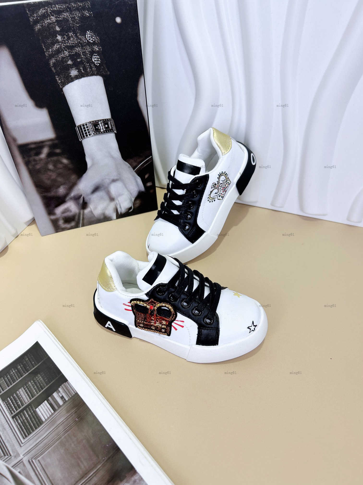 Brand Child Sneakers Crown ornament kids skate shoes Size 26-35 designer shoes Box protection Buckle Strap baby casual shoes