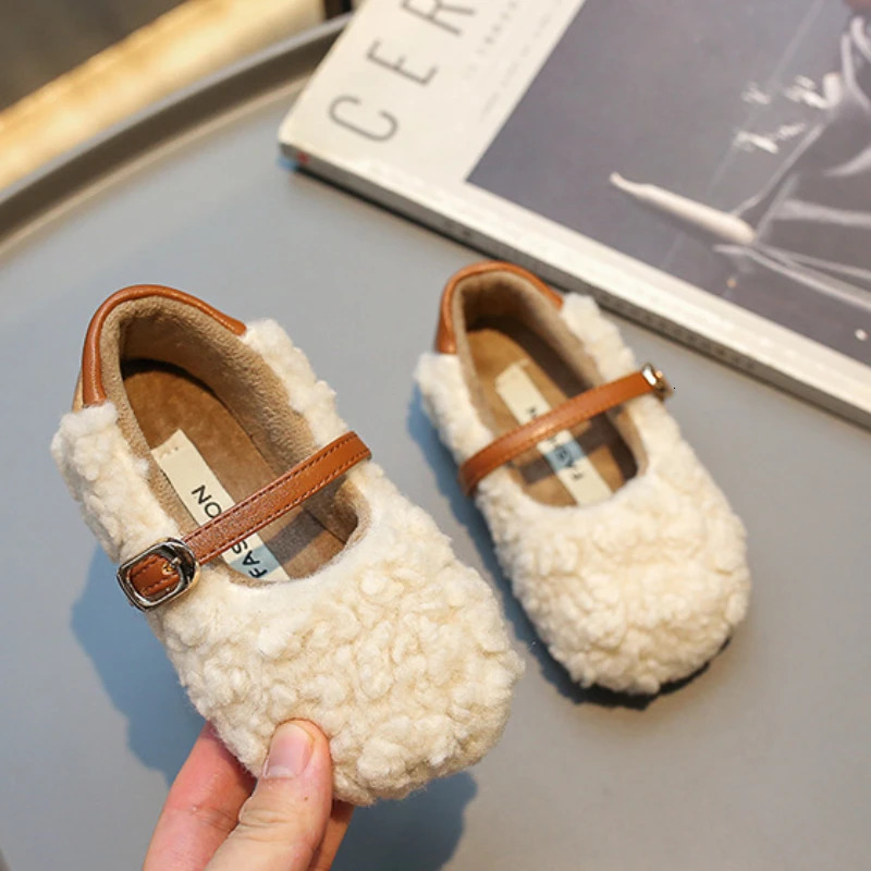 Autumn Fashion Girls Shoes Warm Plush Comfortable Soft Bottom Childrens Sports Shoes Simple and Elegant Casual Shoes Princess Daily Cotton Shoes 24121