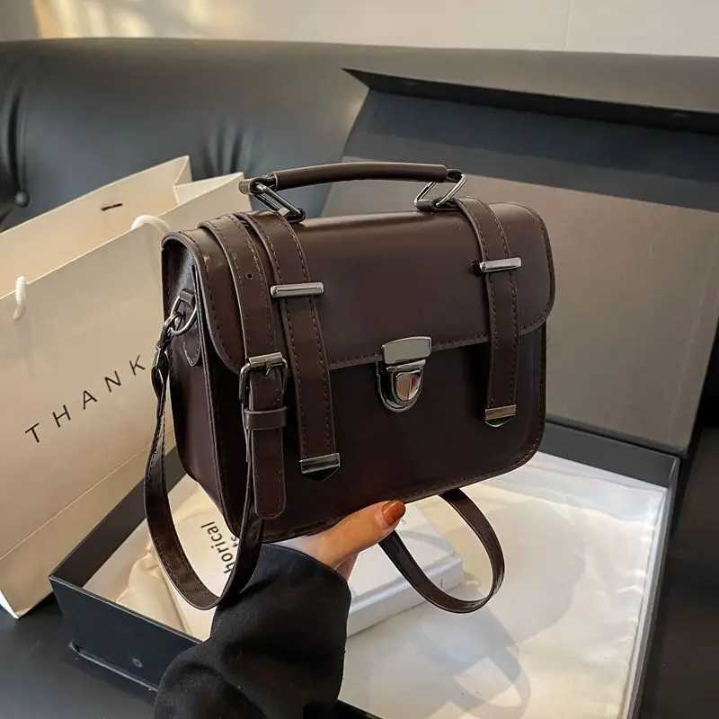 Girl 100 Retro Small Square Bag Female Student Simple Cross Body College Style Shoulder Bag Metal Buckle Decoration Y250319
