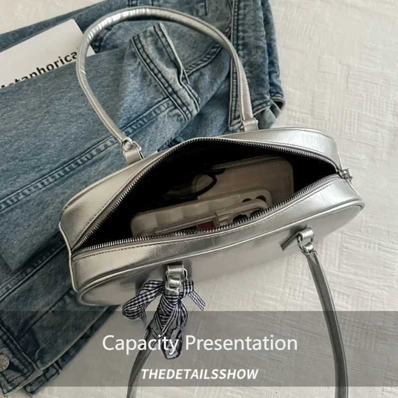 Large Capacity Silver Bag Women Portable Pillow Bag All-Match Shoulder Underarm Bag Womens Handbag Casual Boston Commuting Bags Y250603
