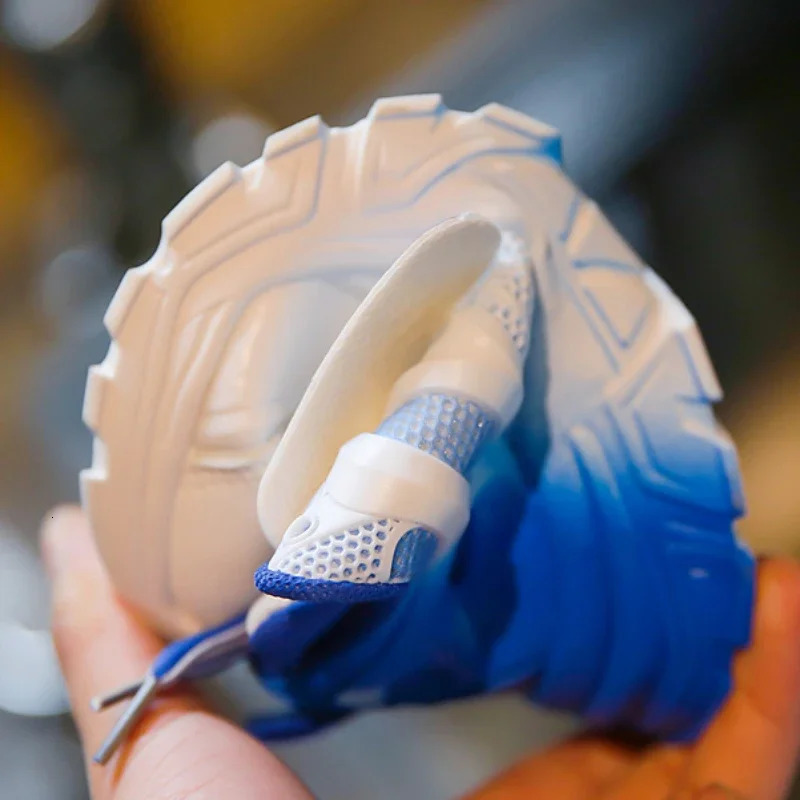 Childrens mesh sports shoes lightweight casual running shoes for boys and girls ly arrived soft soled breathable for summer tennis 241216