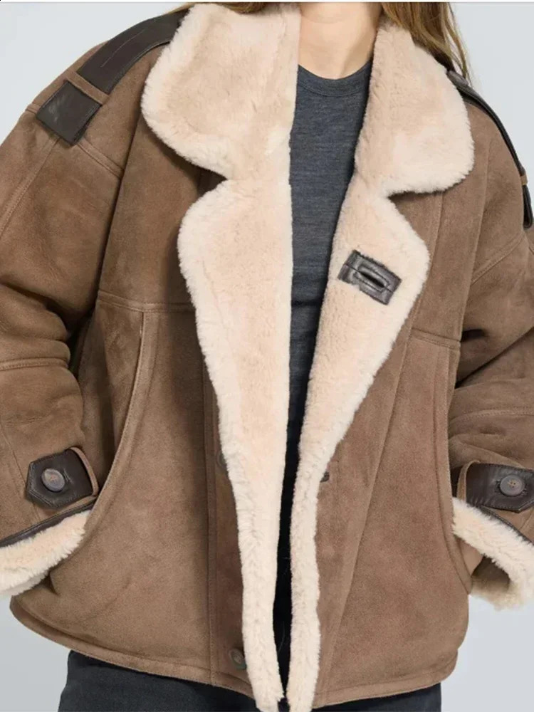 Autumn Winter Warm Lapel Long Sleeve Lamb Wool Jacket Women Single Breasted Pockets Sheepskin Coat Lady High Street Outwear 241217