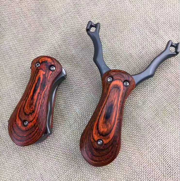 1pcs Tibetan Antelope Slingshot Folding Flat Leather Slingshot 304 Stainless Steel Titanium Steel Folding Small SlingshotXJ241217