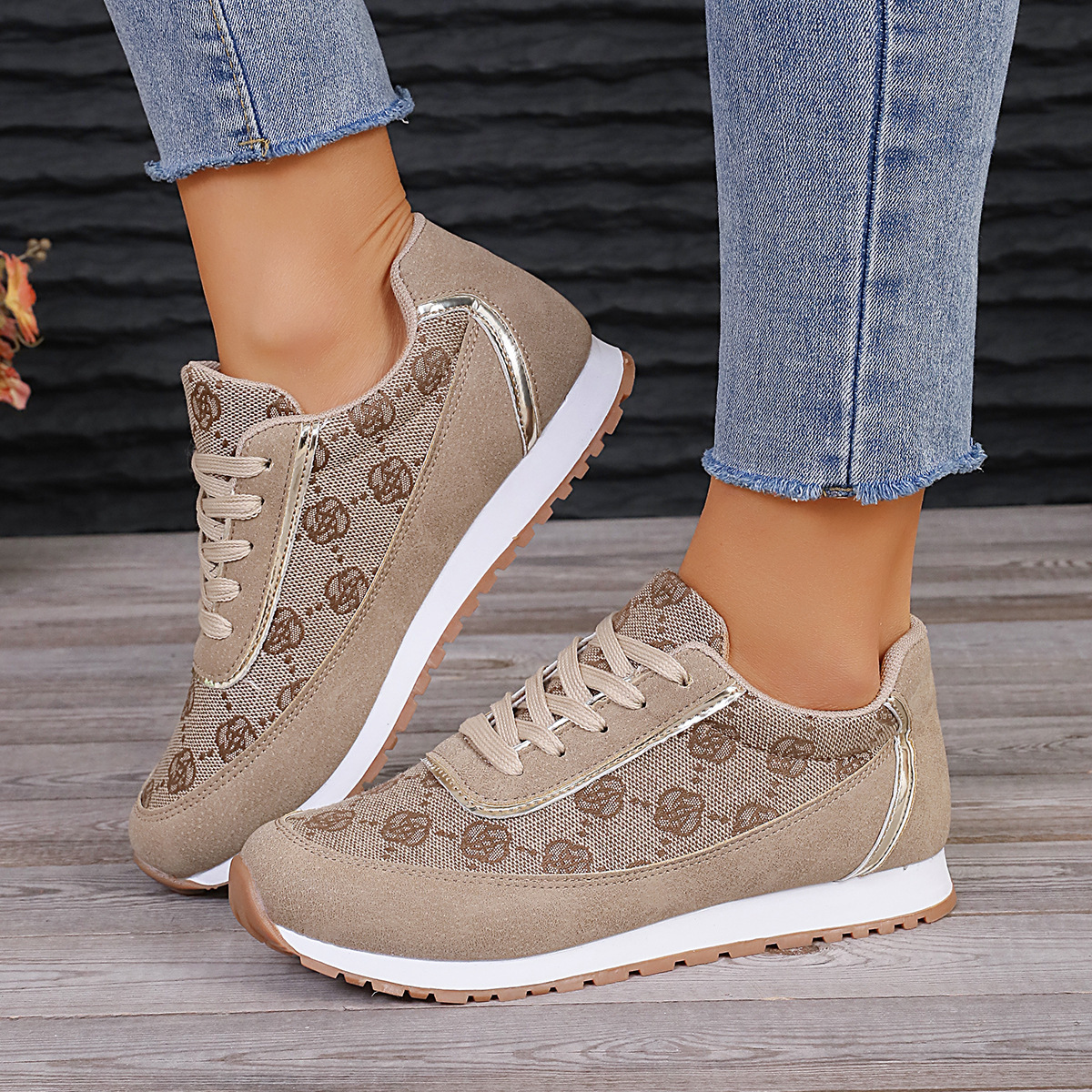 2025 new designer free shipping for womens casual grey pink blue outdoor sneakers soort shoes 7083 21d
