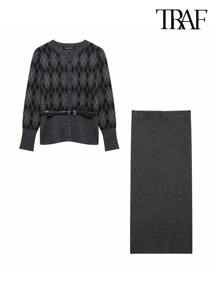 TRAF Womens Fashion Autumn Retro Elegant Two Piece Simple Diamond Pattern Knitted Jacket with Belt and Knitted Slot Skiing 241216