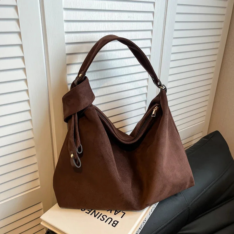 Casual Suede Shoulder Bags Solid Sewing Thread 2025 Youth Bags for Women Zipper Fashion Womens Crossbody Bags 241216