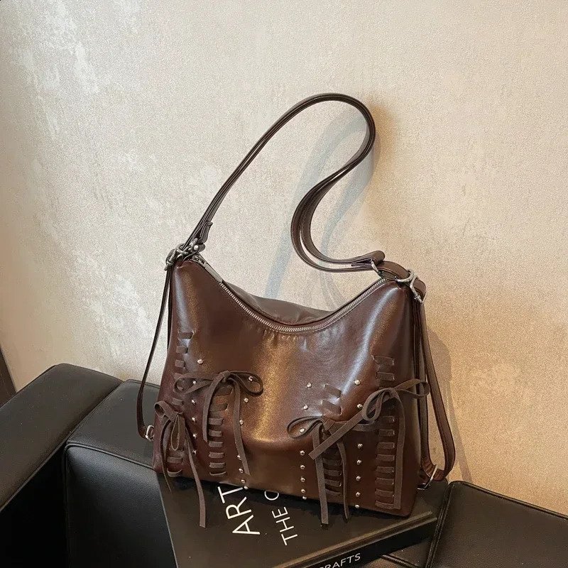 Solid Sewing Thread Fashion Tote Bags Large Capacity Interior Compartment Bags for Women Zipper Pu Womens Handbags 241216