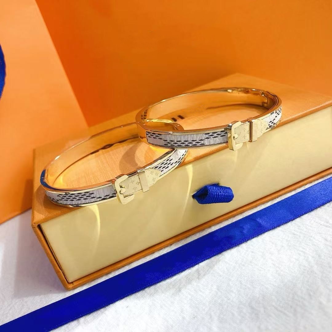 With BOX bracelet designer bracelet Luxury Jewelry Bangles For Women Fashion Bangle Steel Alloy Craft Never Fade Wholesale Jewelry mens bracelet