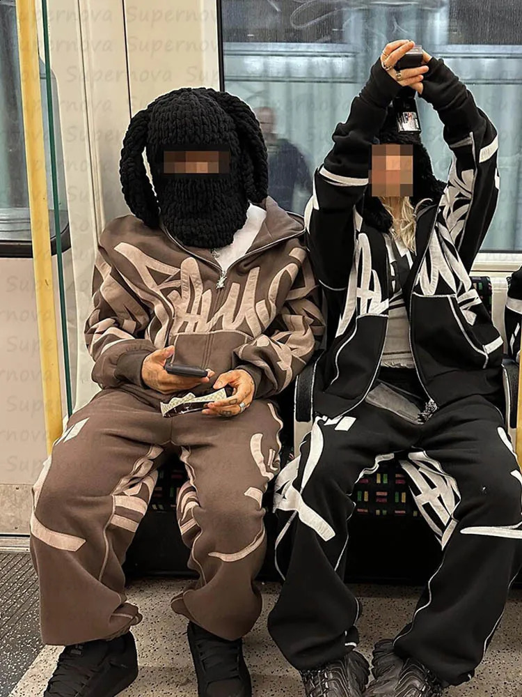 Mens and womens Y2K retro hoodies personalized printed hoodies high-quality text sportswear fashionable sportswear 241213