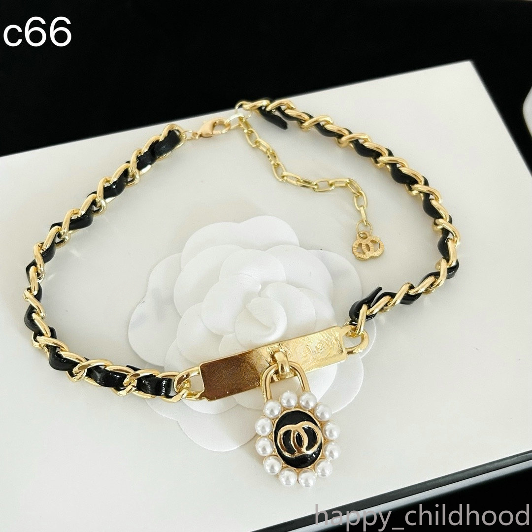 Designer Necklace Women Jewlery Luxury Pearl Necklaces Fashion Chain Pendant Necklaces Wedding Gifts
