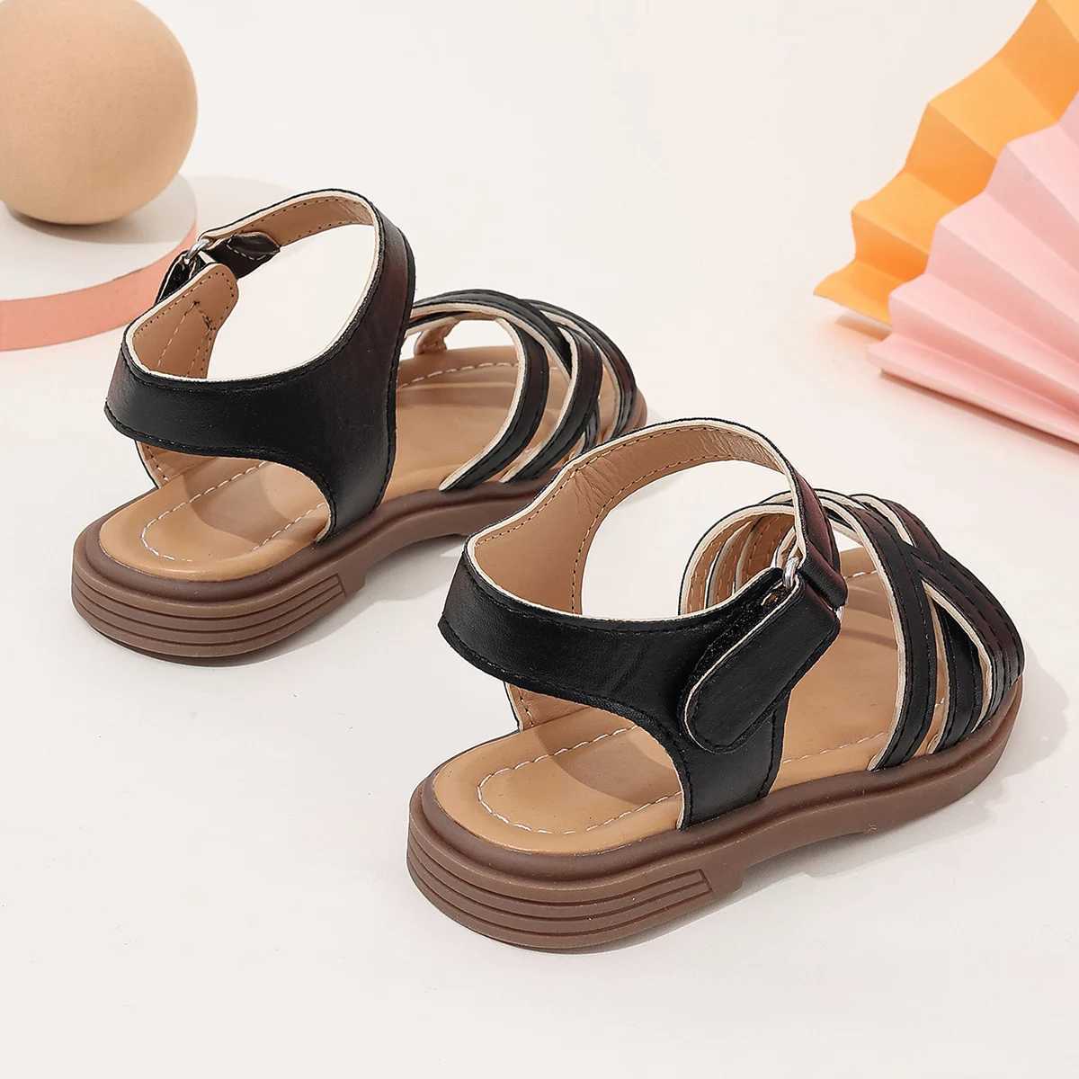 Sneakers Girls Sandals New Summer Medium sized Childrens Princess Soft soled Shoes H241221