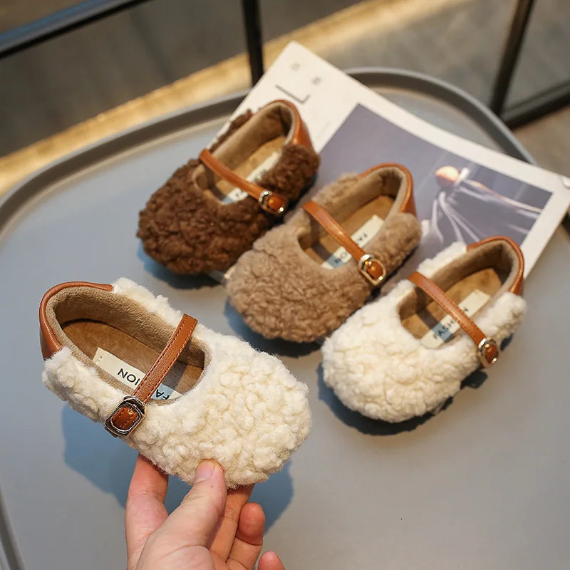 Autumn Fashion Girls Shoes Warm Plush Comfortable Soft Bottom Childrens Sports Shoes Simple and Elegant Casual Shoes Princess Daily Cotton Shoes 24121