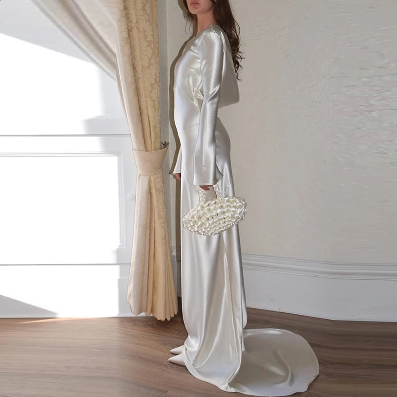 White satin long sleeved slim evening dress sexy hollow backless mermaid dress autumn womens O-neck fashionable dress 241213