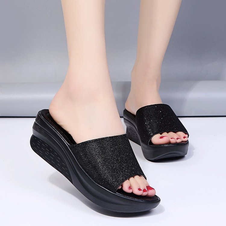 NEW Women Slippers Fashion Simple Style Designer Shoes Thick Sole Slng Heel Indoor Wear Versatile Triple Gold Black Champagne Free shipping