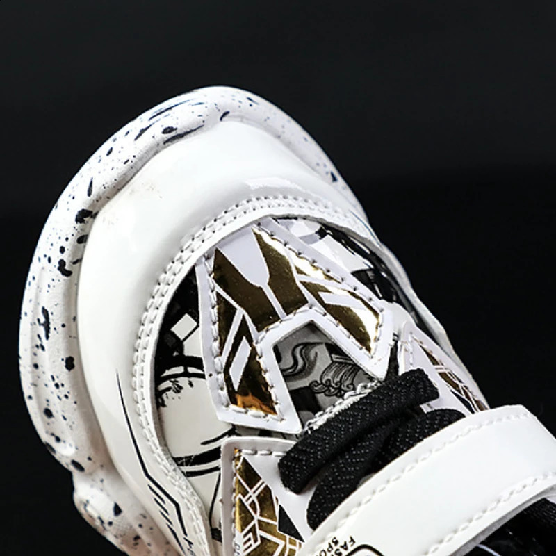 cool boys shoes LED lights cartoon autumn childrens sports leather anti slip running tennis 241216