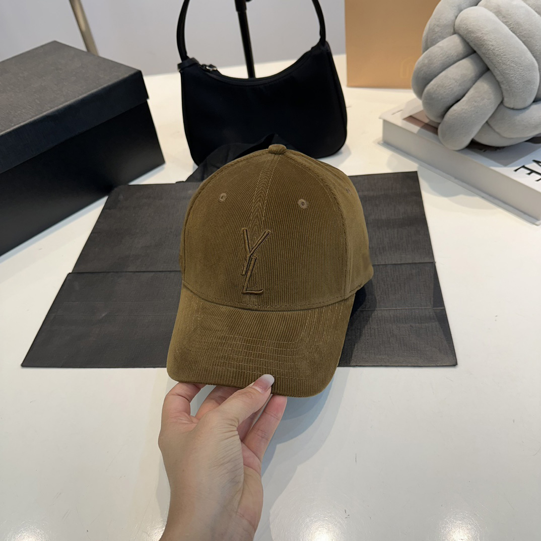 Corduroy hat Luxury designer classic Yletter baseball cap for men and women Black hat