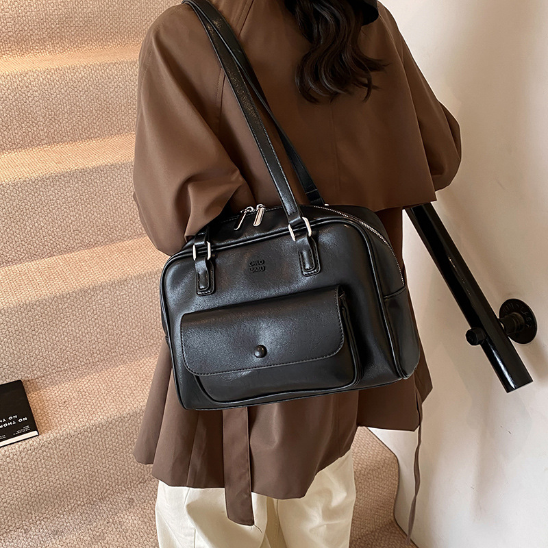 HOT NEW Free Shipping Designer Bags For Womens Oil Wax Leather Double Bag Leisure Black Beige Brown European And American Niche Design Handbag Designe