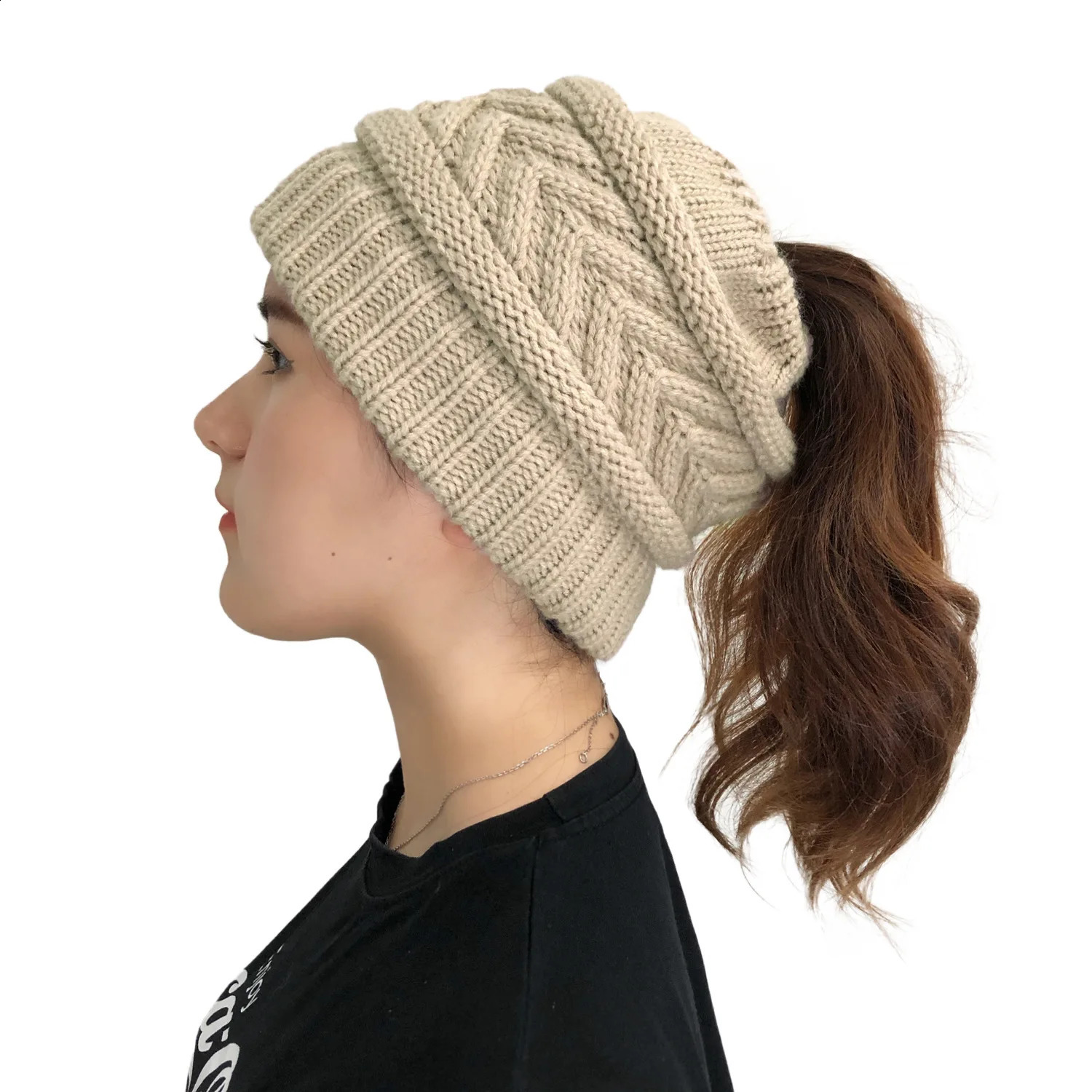 Winter solid color Beanie hat dome warm ponytail knitted hat womens solid color fashionable outdoor 241213