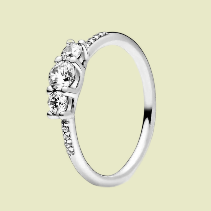 Moissanite for womens crown heart plated sier designer jewelry formal stacked fashion ring wedding engagement zl252