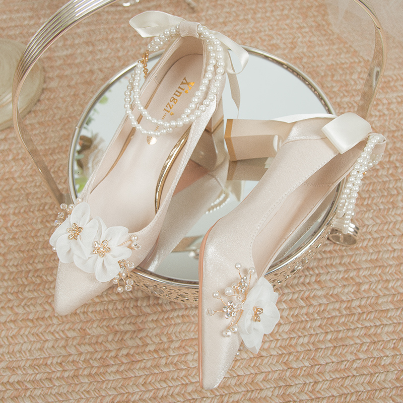 Elegant Wers High Heels Pumps Women 2024 New Pearl Ankle Strap Wedding Woman String Bead Small Square Heel Bridal Shoes