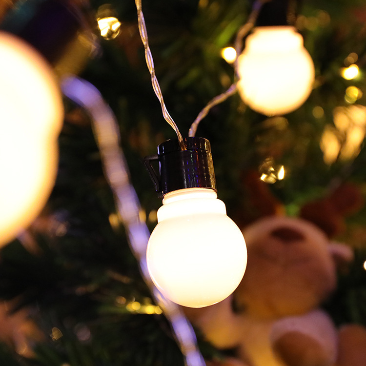 Elegant Vintage Design LED Xmas Tree Lighting Set with Portable Battery Holder for Garden Illumination