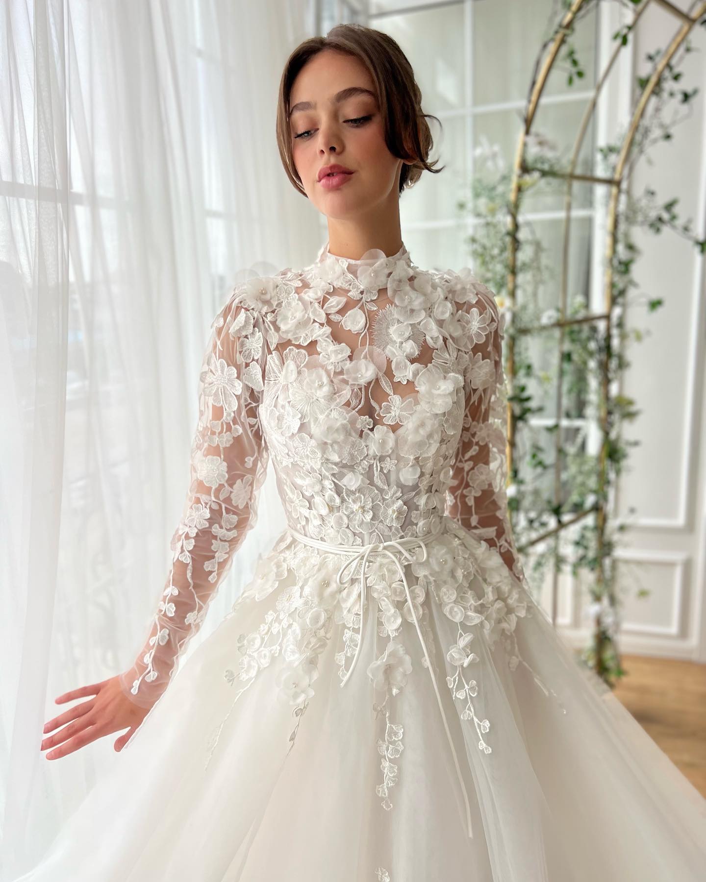 Beaded Stunning Wedding Dresses With Long Sleeves Appliqued Bridal Gowns A E High Necke Tulle Vestido De Novia