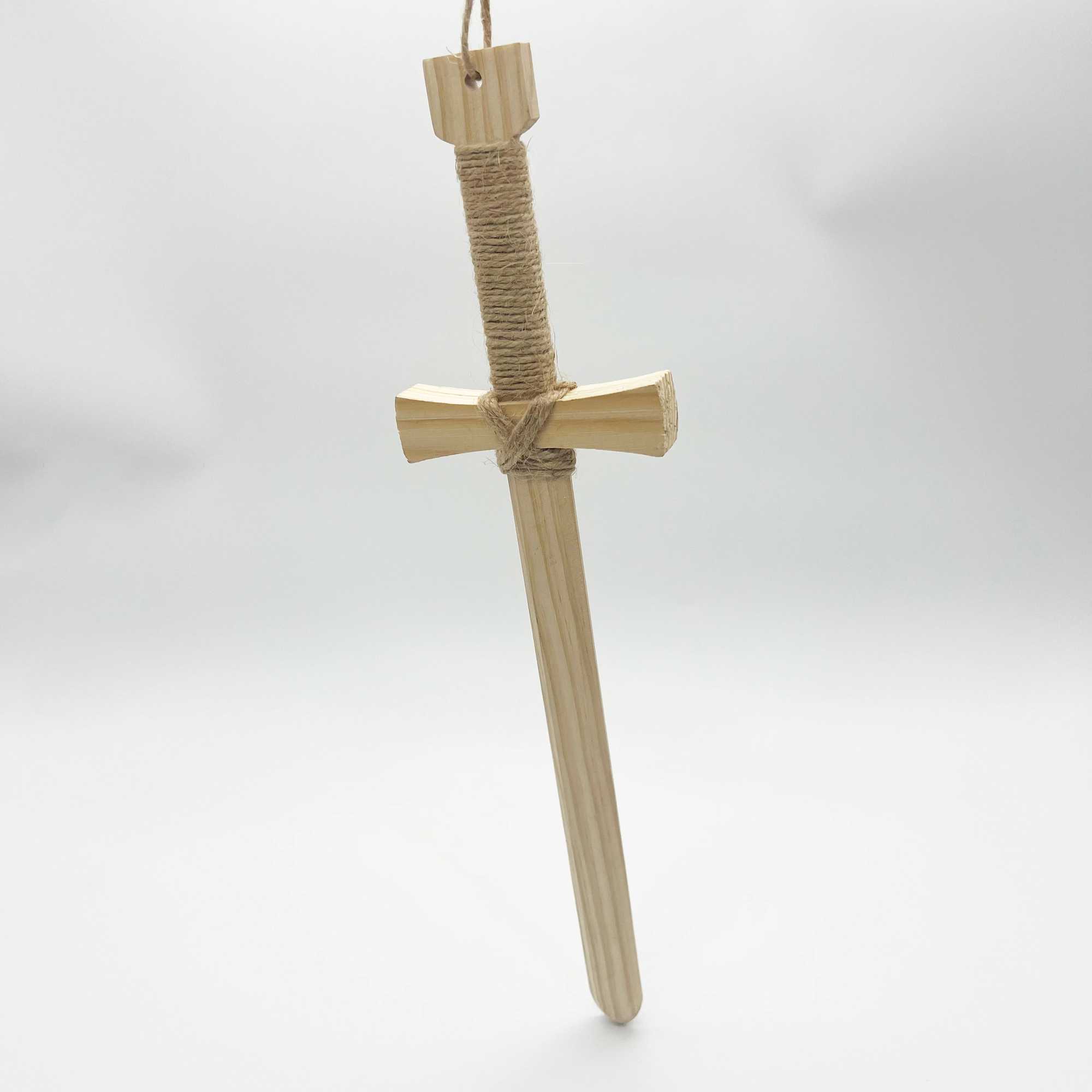 3 pieces of 40CM wooden sword toys for boys and children outdoor sword series props performance role-playing props childrens birthday gifts X2412171