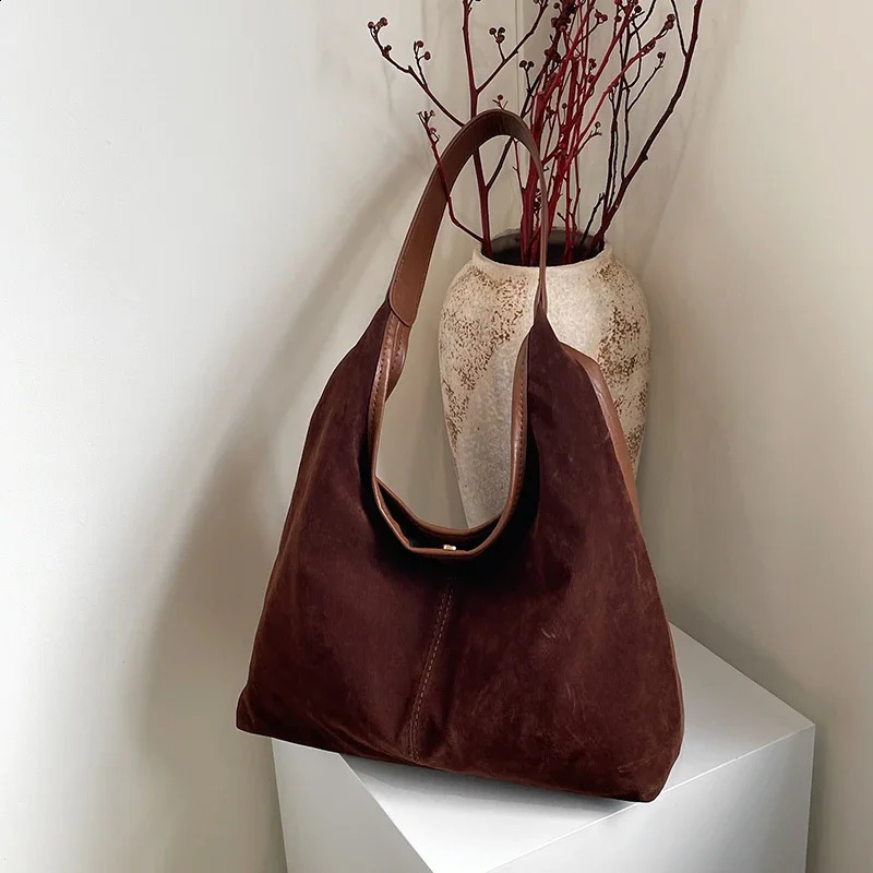 Solid Sewing Thread Shoulder Bag Interior Compartment Bags for Women Hasp Large Capacity Womens Handbags Bolso De Hombro 241216